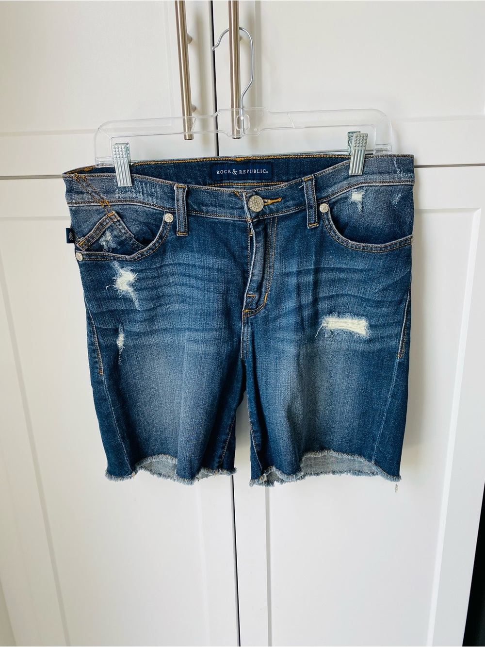 Rock & republic women’s bumper ahoot blue cut off shorts size 10 Bermuda